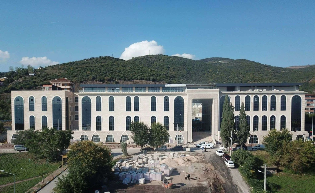 KOCAELI UNIVERSITY KÖRFEZ CAMPUS